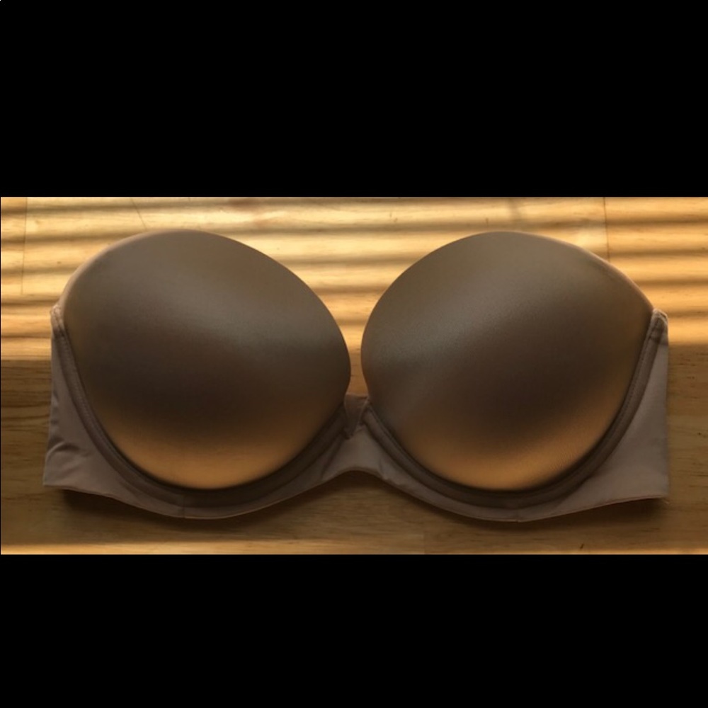 Victoria’s Secret Nude Push Up Strapless Bra 32D